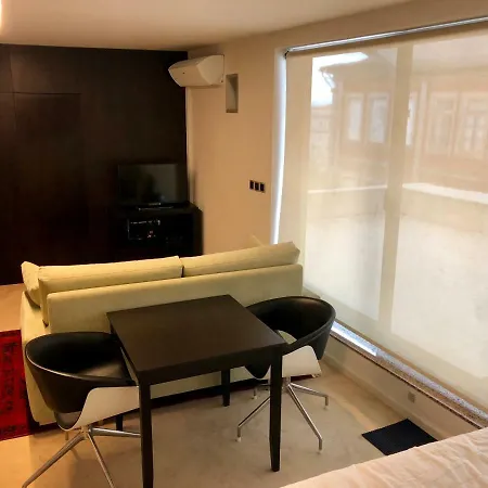 Rooftop Studio In The City Center براغا